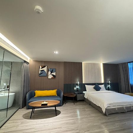 Hualien Pink Corner Hotel Luaran gambar