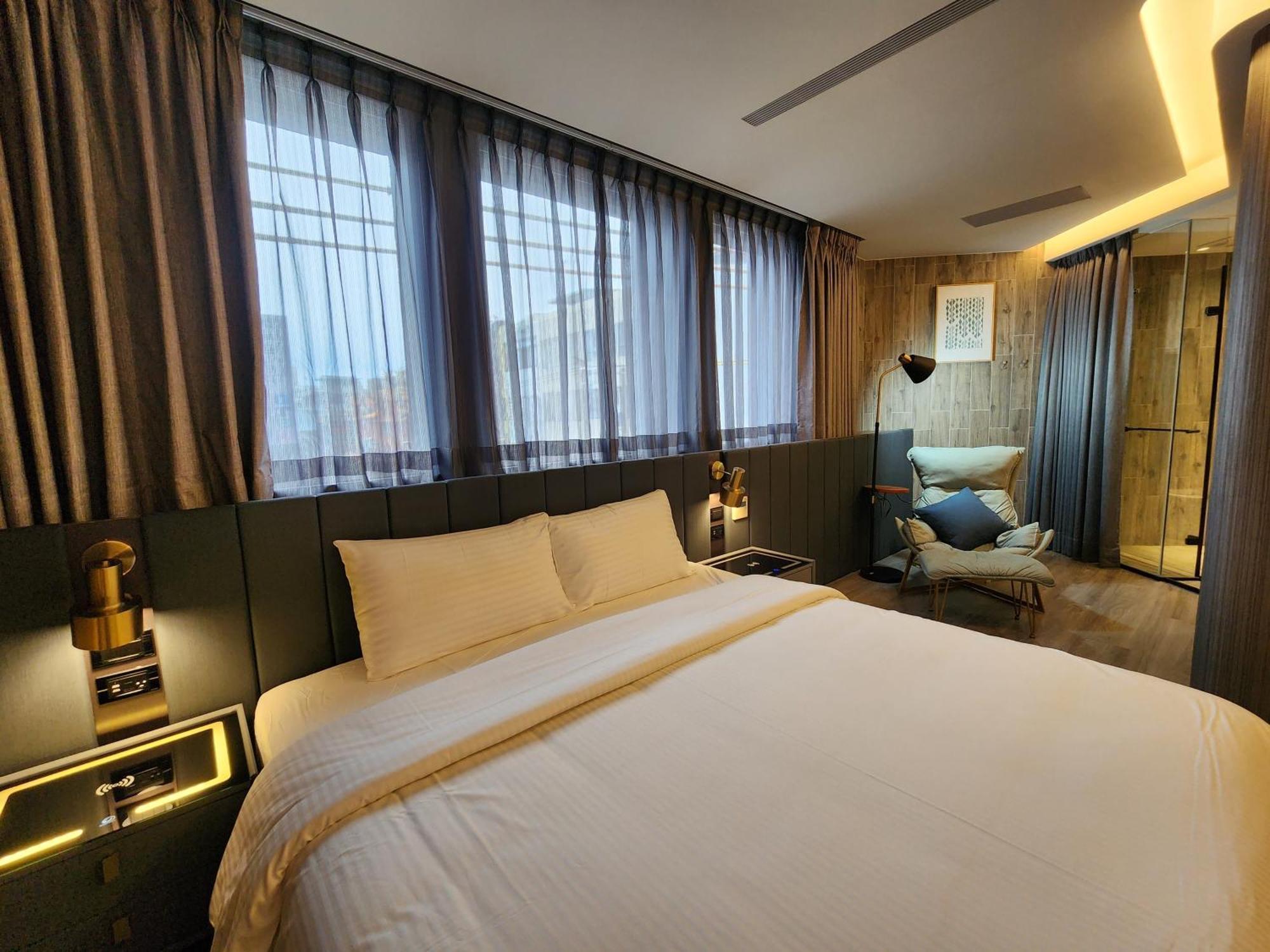 Hualien Pink Corner Hotel Luaran gambar